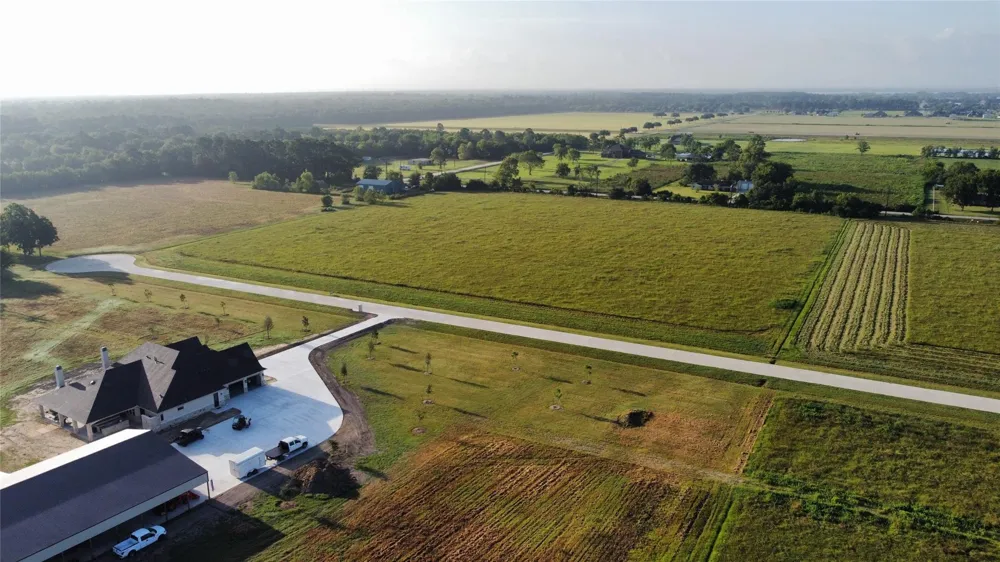 16422 Adlong School Rd Crosby, TX 77532