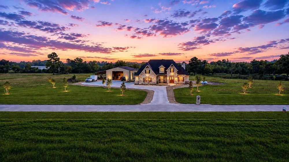 16422 Adlong School Rd Crosby, TX 77532