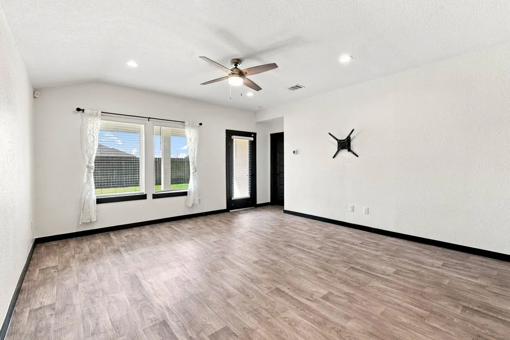 14602 Sweet Water Drive Baytown, TX 77523