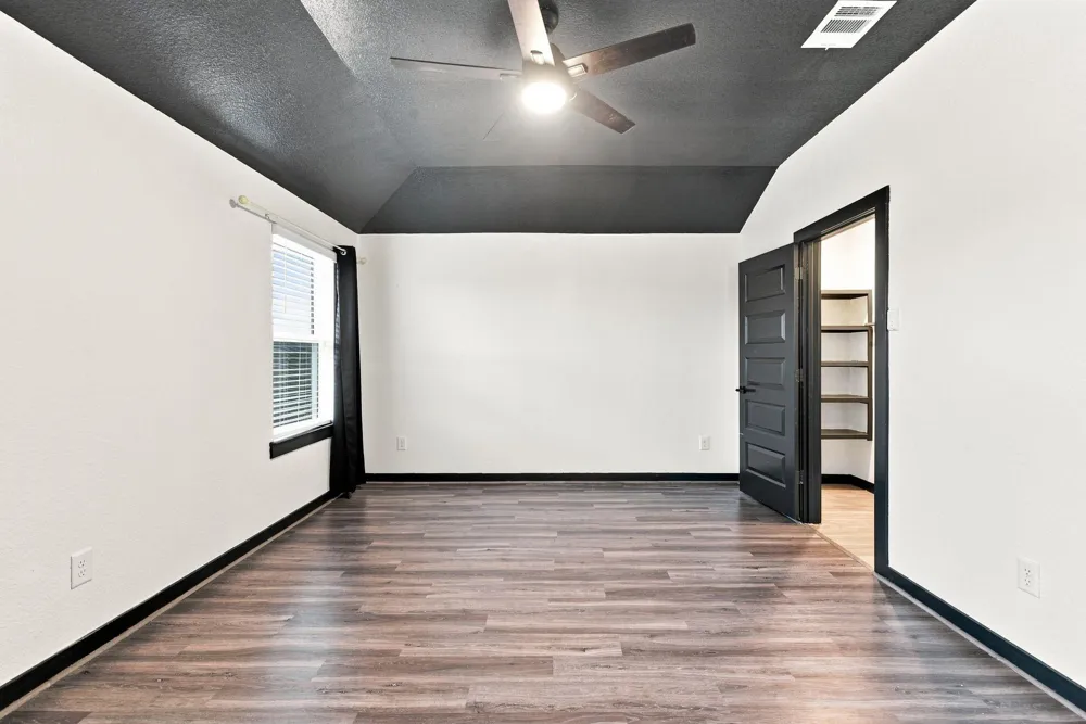 14602 Sweet Water Drive Baytown, TX 77523
