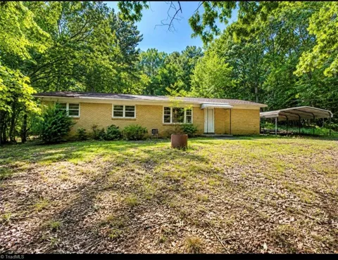 2725 Nc Highway 109