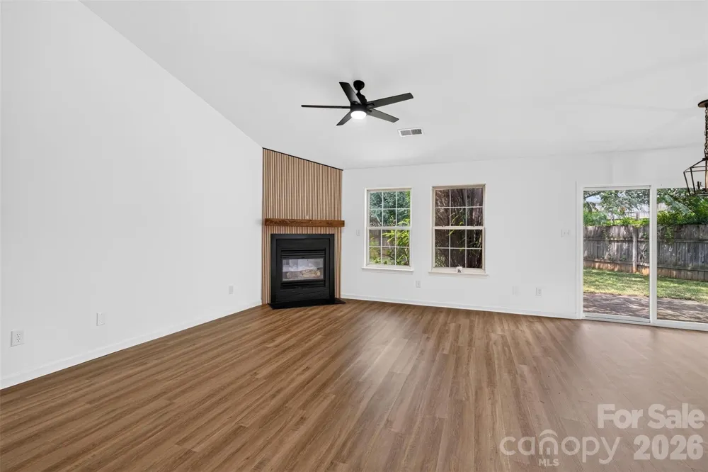 5733 Cardington Court Charlotte, NC 28216