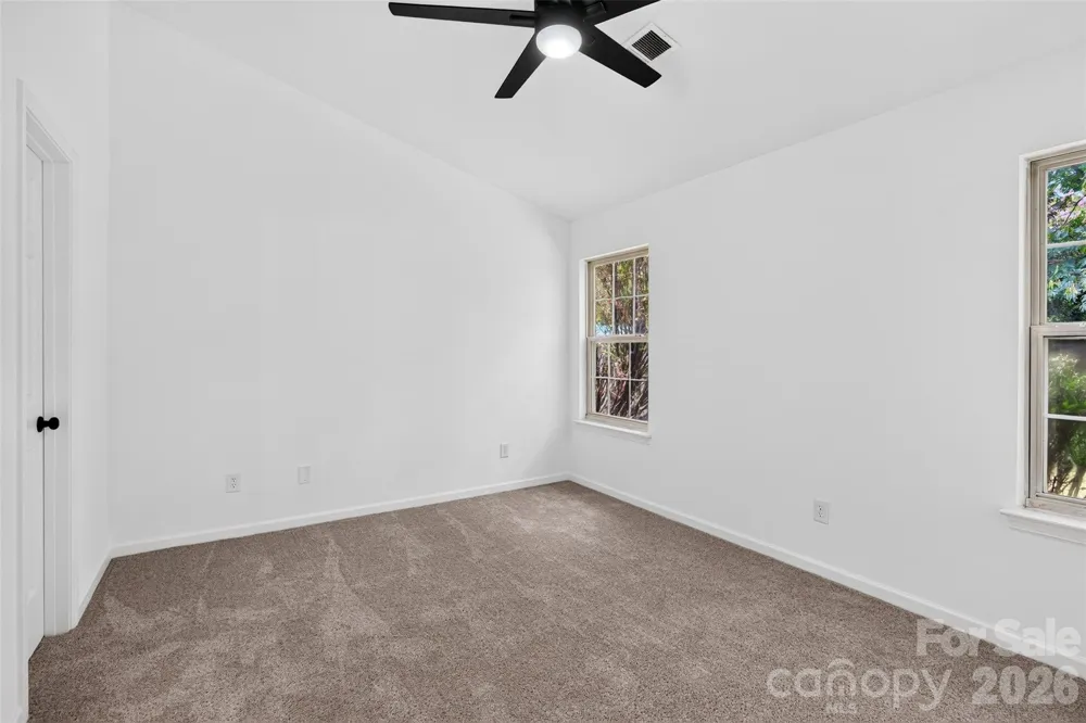5733 Cardington Court Charlotte, NC 28216