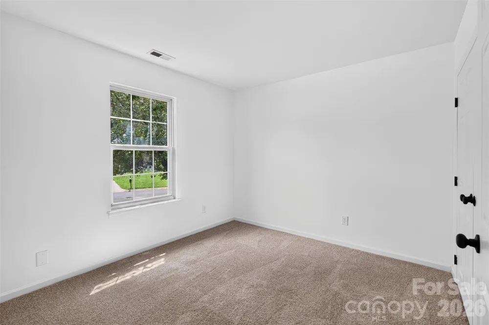 5733 Cardington Court Charlotte, NC 28216