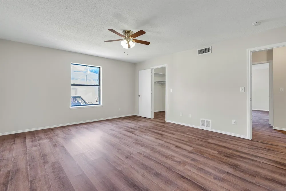 209 Mistletoe Lane Keene, TX 76059