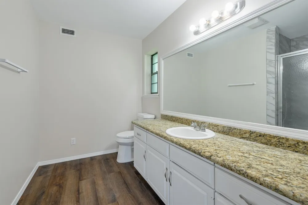 209 Mistletoe Lane Keene, TX 76059