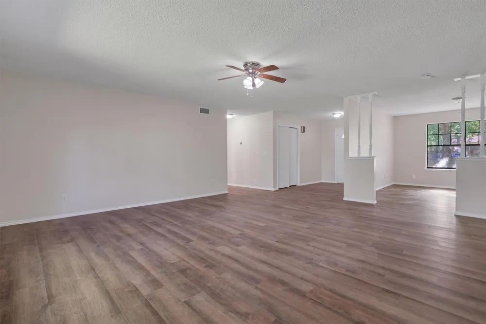 209 Mistletoe Lane Keene, TX 76059