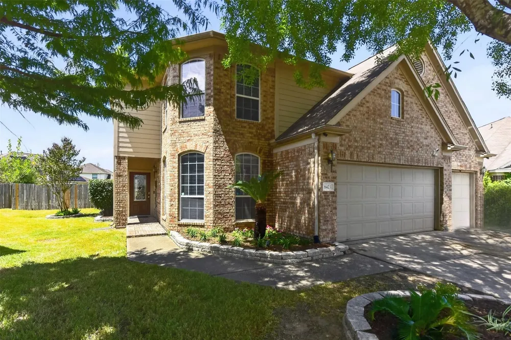 8423 Chicory Drive Baytown, TX 77521