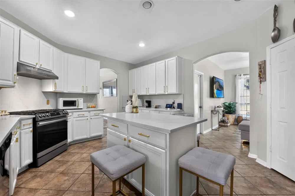 8423 Chicory Drive Baytown, TX 77521