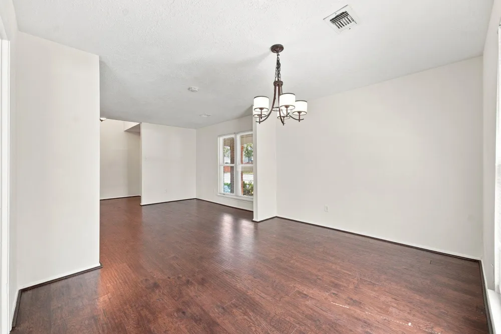 4119 Bentley Drive Pearland, TX 77584