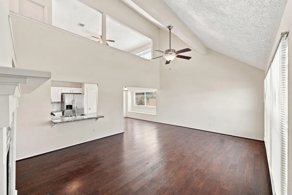 4119 Bentley Drive Pearland, TX 77584