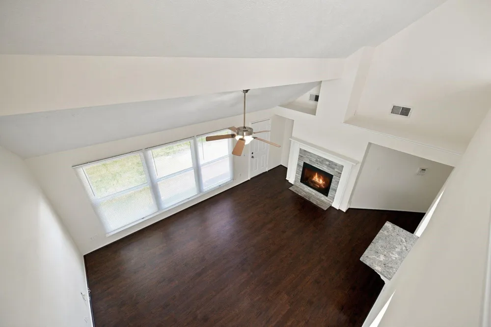 4119 Bentley Drive Pearland, TX 77584