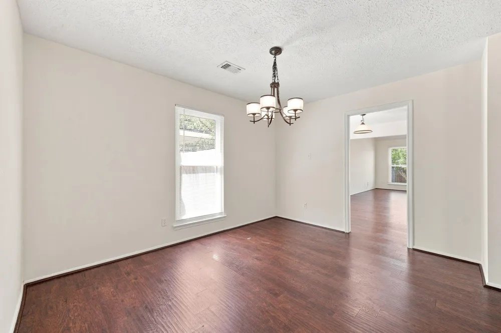 4119 Bentley Drive Pearland, TX 77584