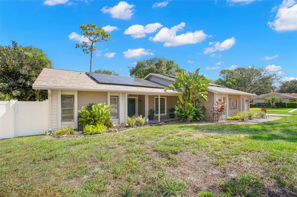 1419 INDIAN TRAIL S Palm Harbor, FL 34683