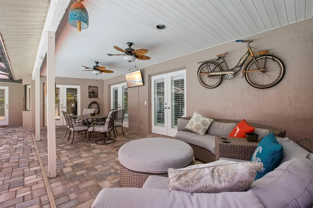 1419 INDIAN TRAIL S Palm Harbor, FL 34683