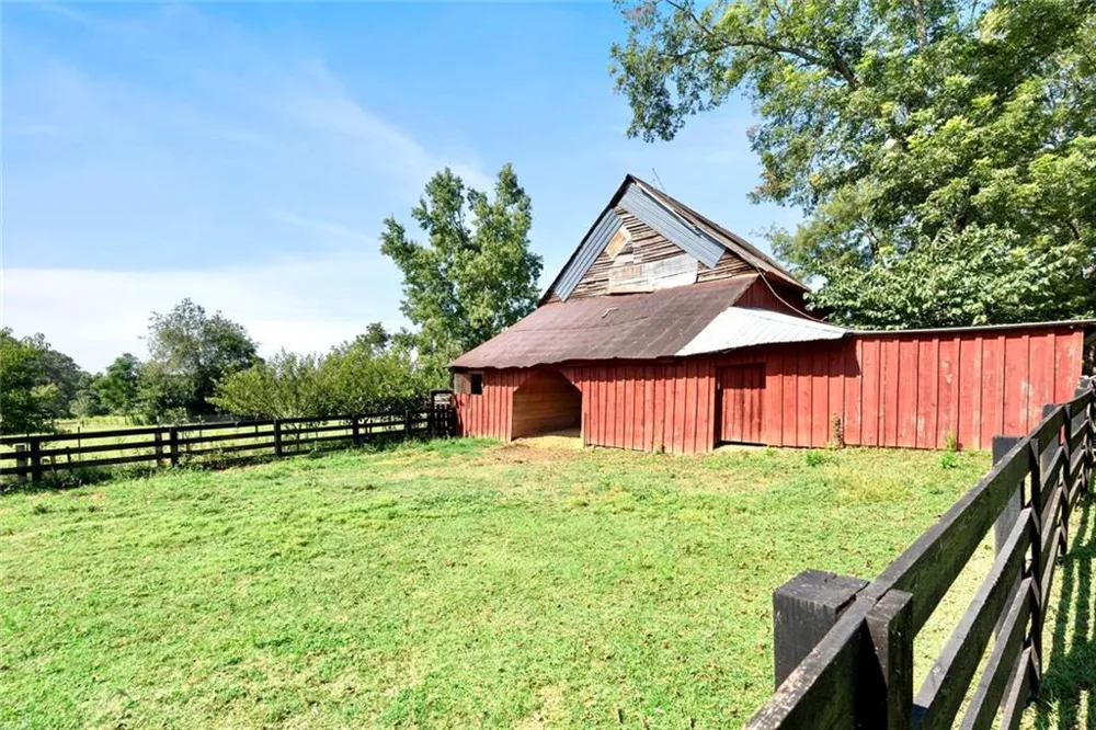 193 Wrights Mill Lane Commerce, GA 30530