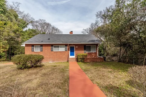2113 Cresswell Drive