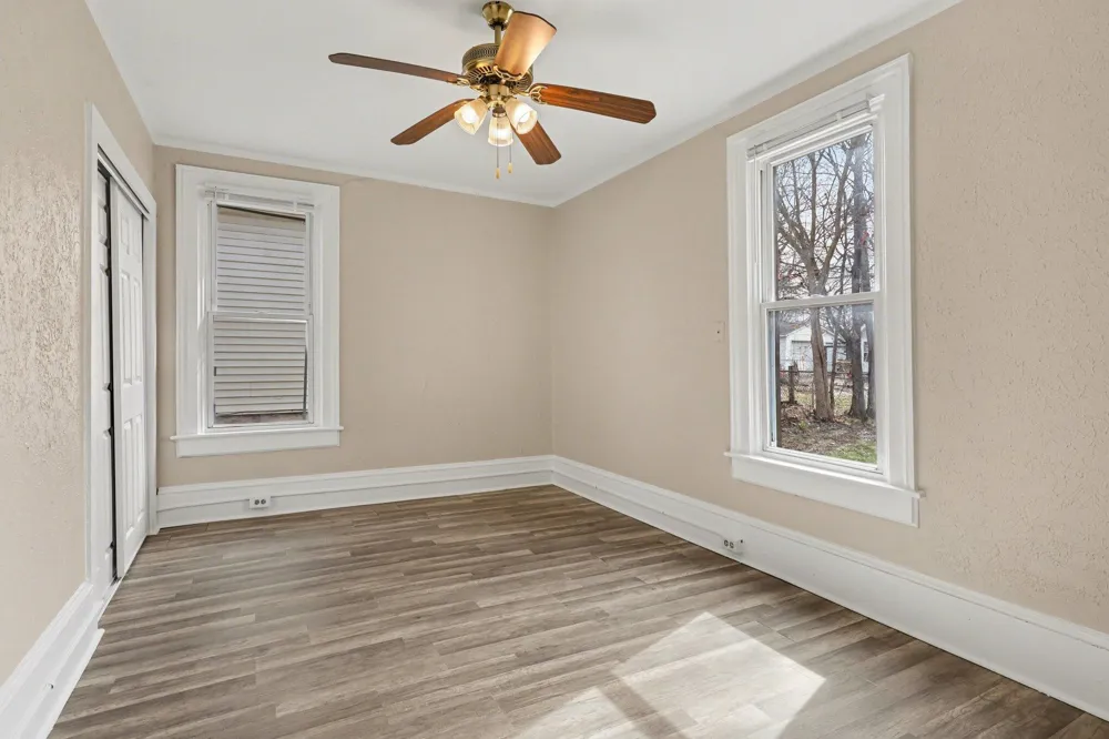 154 Carrier Street NE Grand Rapids, MI 49505