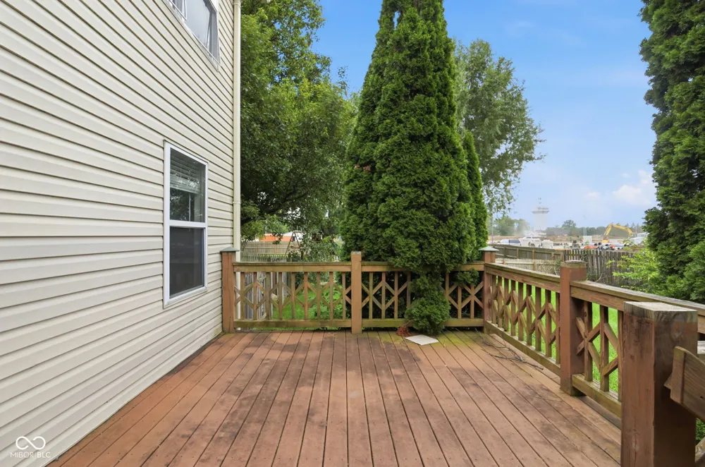 902 Hearthside Court Brownsburg, IN 46112