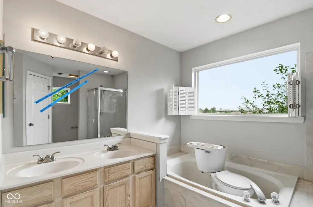 902 Hearthside Court Brownsburg, IN 46112