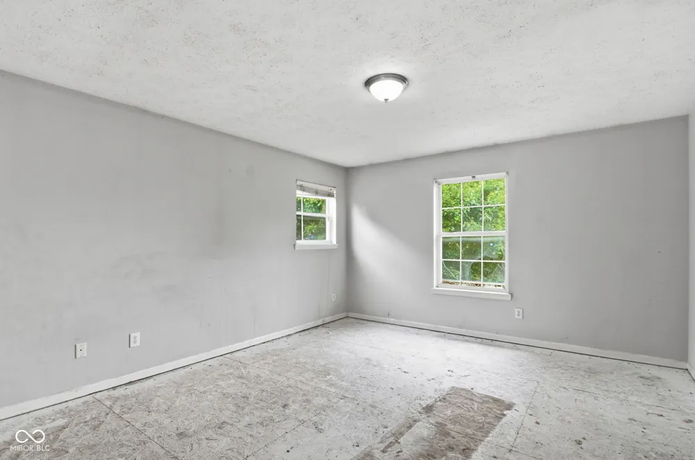 902 Hearthside Court Brownsburg, IN 46112