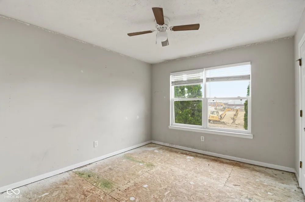 902 Hearthside Court Brownsburg, IN 46112