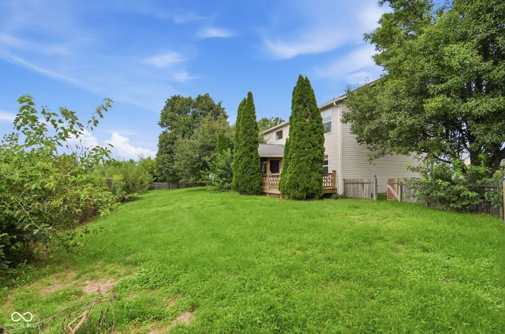 902 Hearthside Court Brownsburg, IN 46112