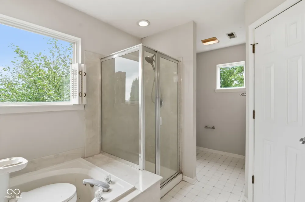 902 Hearthside Court Brownsburg, IN 46112
