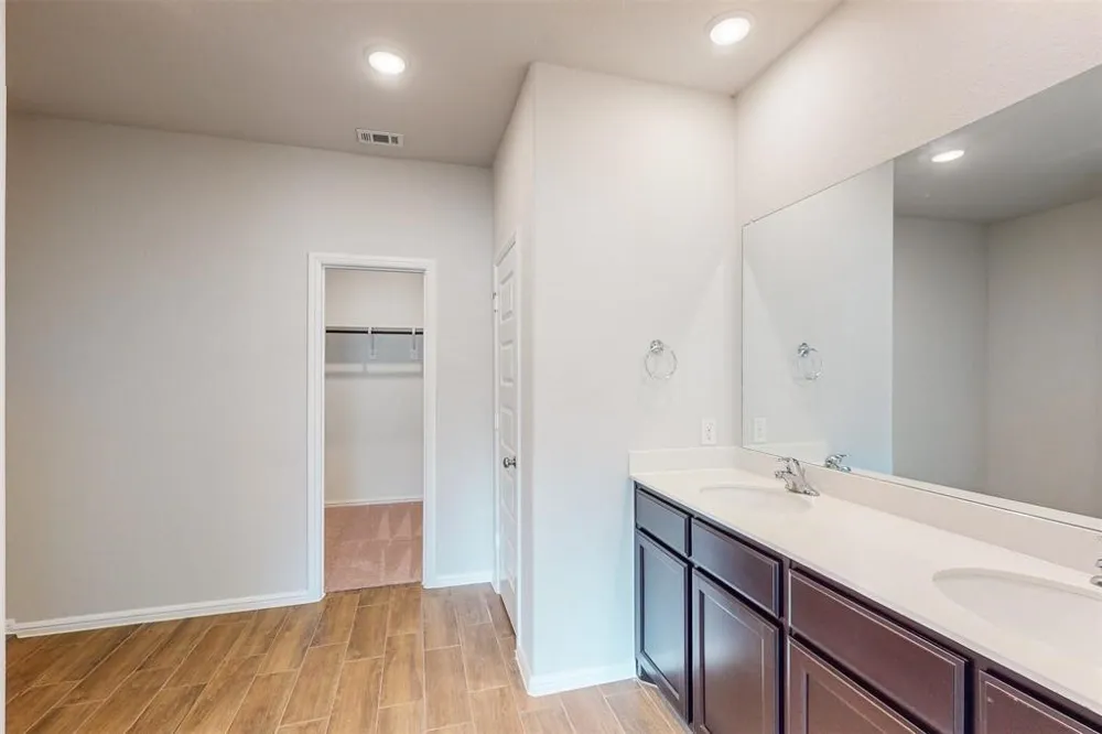 14162 Birch Farm Drive Pilot Point, TX 76258