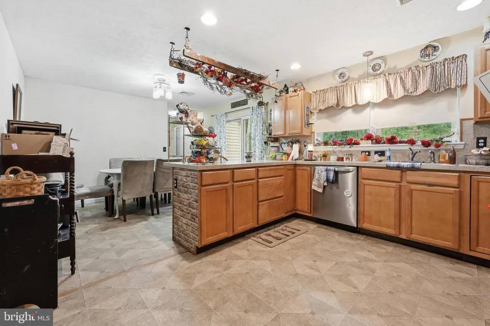 110 AARON DRIVE Pocono Lake, PA 18347