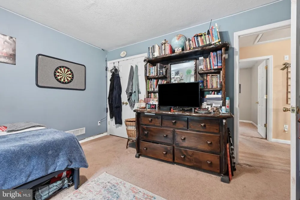 110 AARON DRIVE Pocono Lake, PA 18347