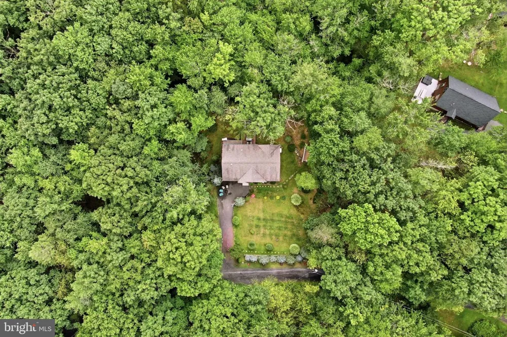 110 AARON DRIVE Pocono Lake, PA 18347