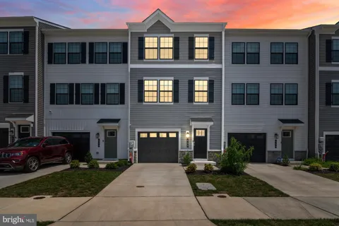 542 SWIFT HERON AVE