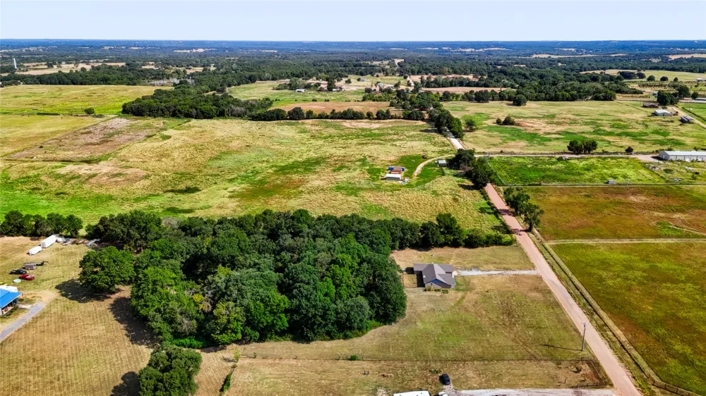 6899 County Road 3430 Ada, OK 74820