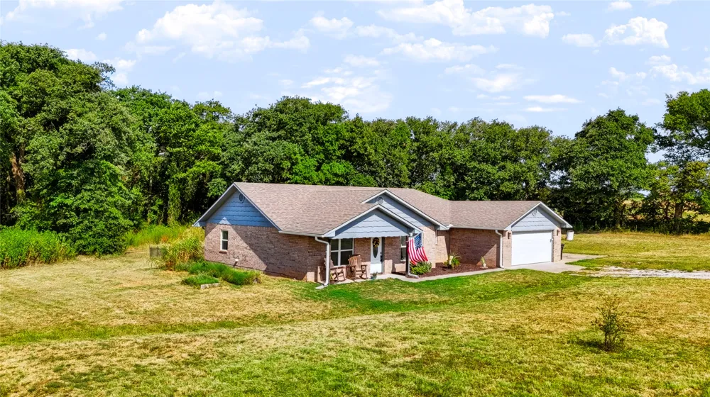 6899 County Road 3430 Ada, OK 74820