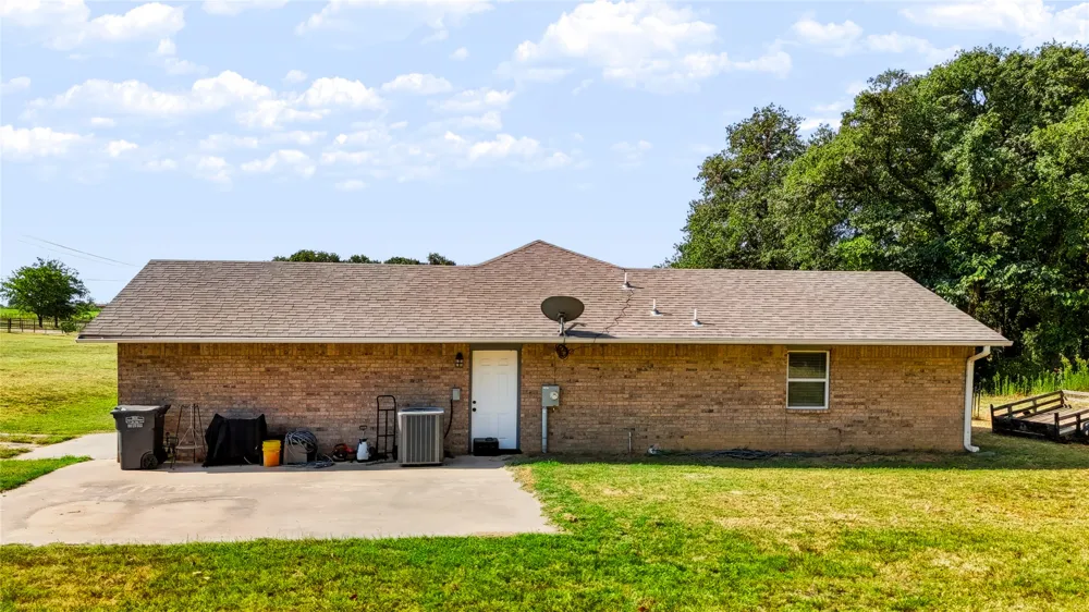 6899 County Road 3430 Ada, OK 74820