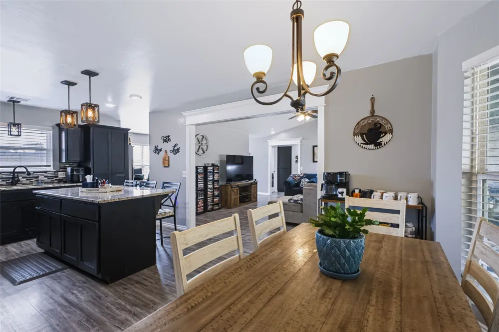 6899 County Road 3430 Ada, OK 74820