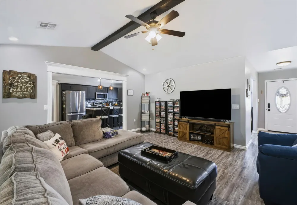 6899 County Road 3430 Ada, OK 74820