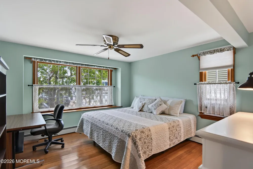 5 E 17th Street Long Beach, NJ 08008