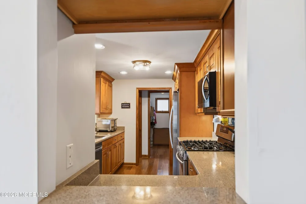 5 E 17th Street Long Beach, NJ 08008