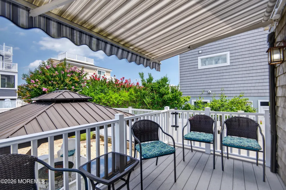 5 E 17th Street Long Beach, NJ 08008