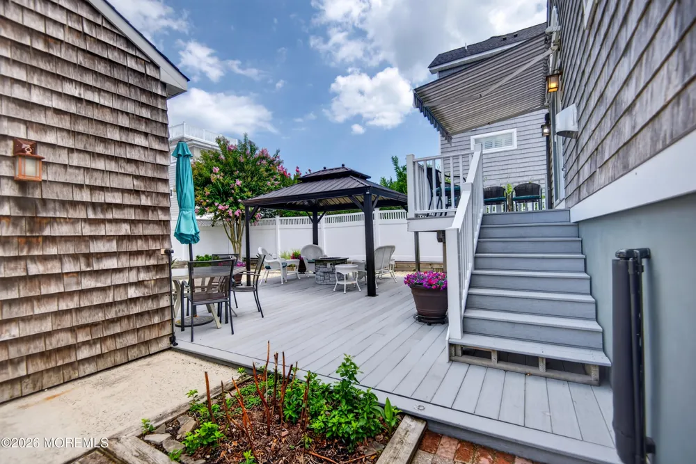 5 E 17th Street Long Beach, NJ 08008