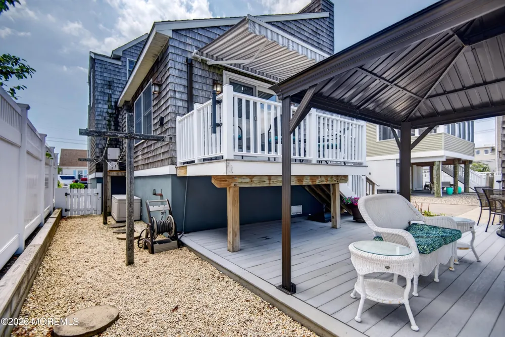 5 E 17th Street Long Beach, NJ 08008