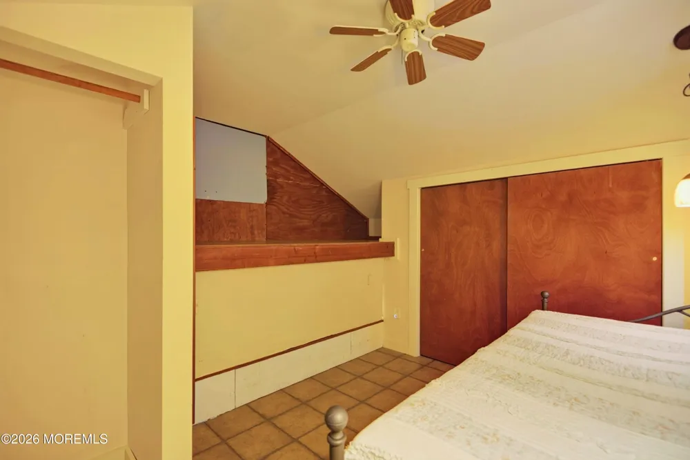 5 E 17th Street Long Beach, NJ 08008