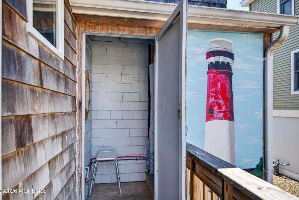5 E 17th Street Long Beach, NJ 08008