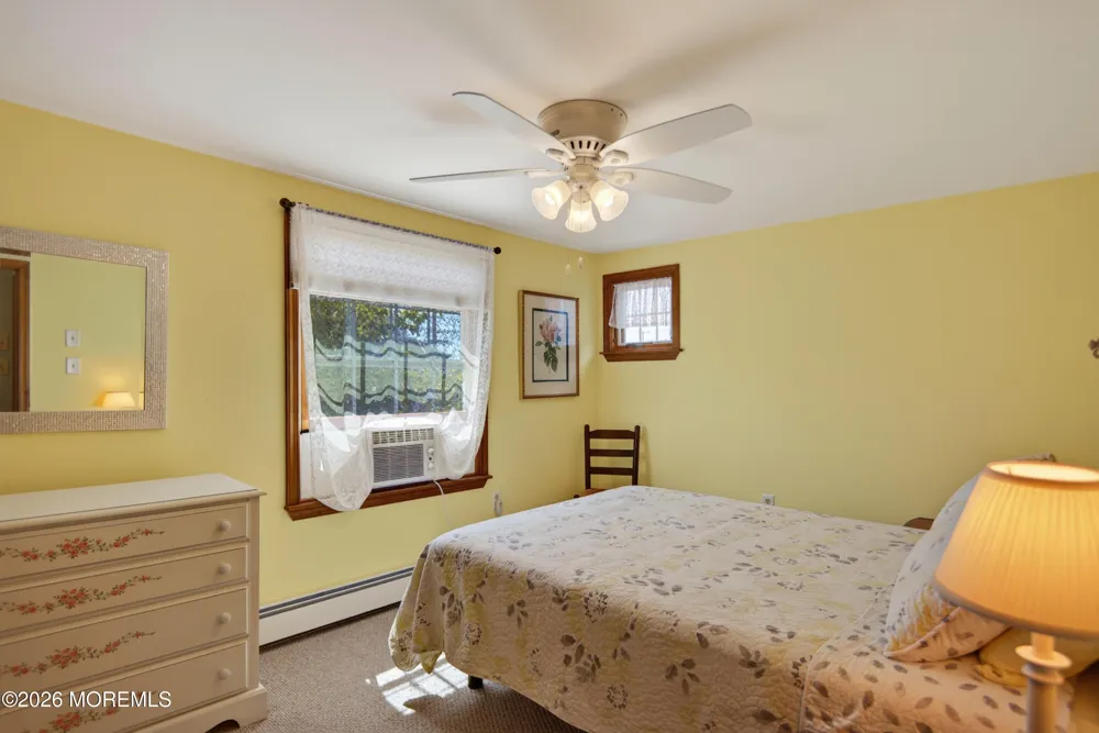 5 E 17th Street Long Beach, NJ 08008