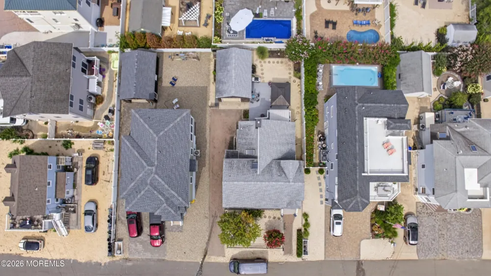 5 E 17th Street Long Beach, NJ 08008
