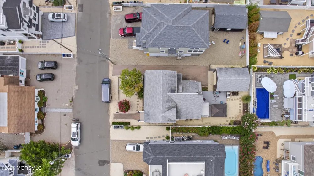 5 E 17th Street Long Beach, NJ 08008