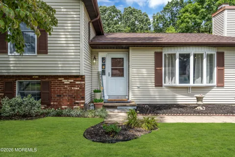 31 Hickory Hill Road