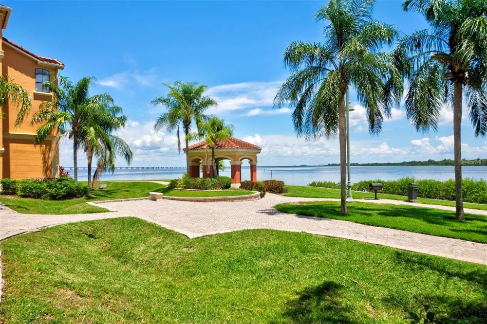 2773 VIA CIPRIANI #1330B Clearwater, FL 33764